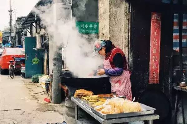 黄梅新闻最新动态，小巷深处的独特风味