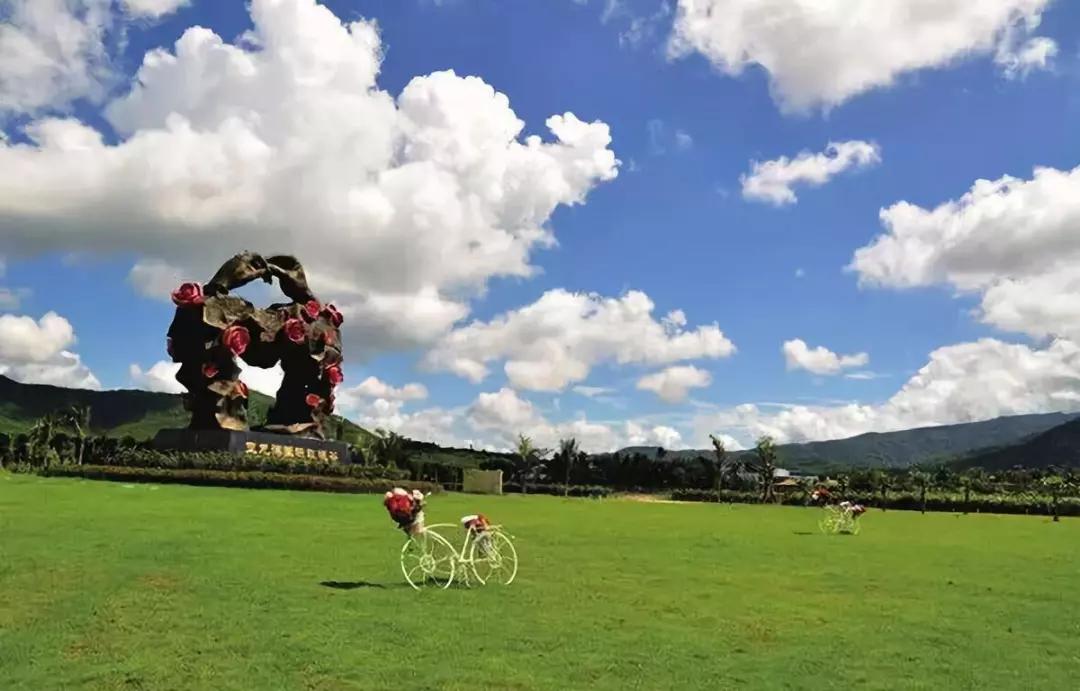 郑文阳，与自然美景的浪漫邂逅与内心平静的旅程探索最新简介