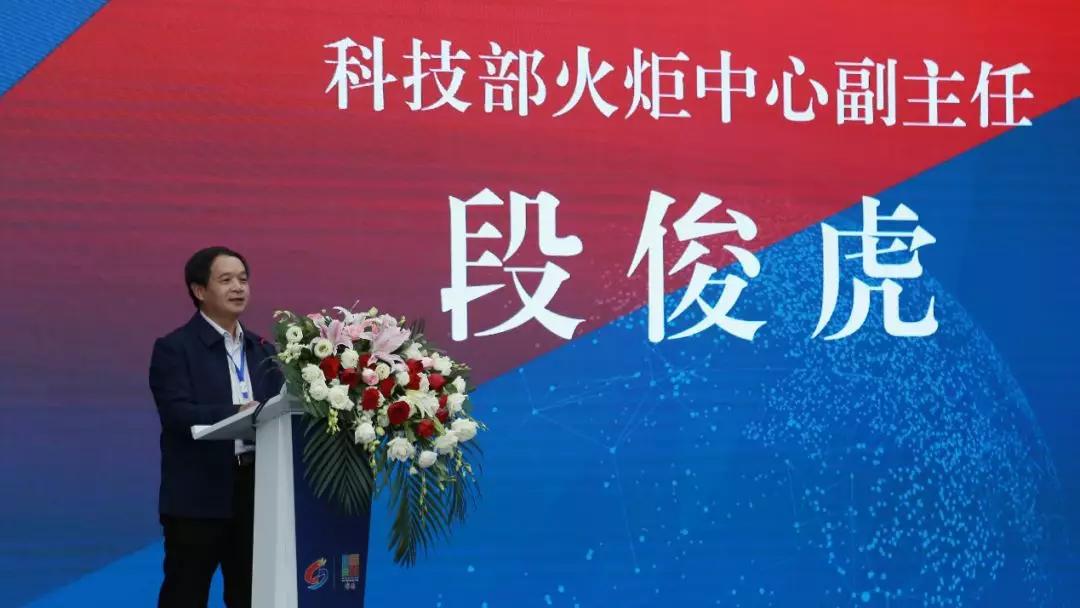 工大高新重组最新动态，探索自然美景的轻松之旅启程在即