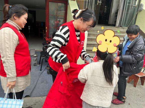 绍兴市皋埠镇新闻速递，友情、家庭与爱的小镇日常温馨故事