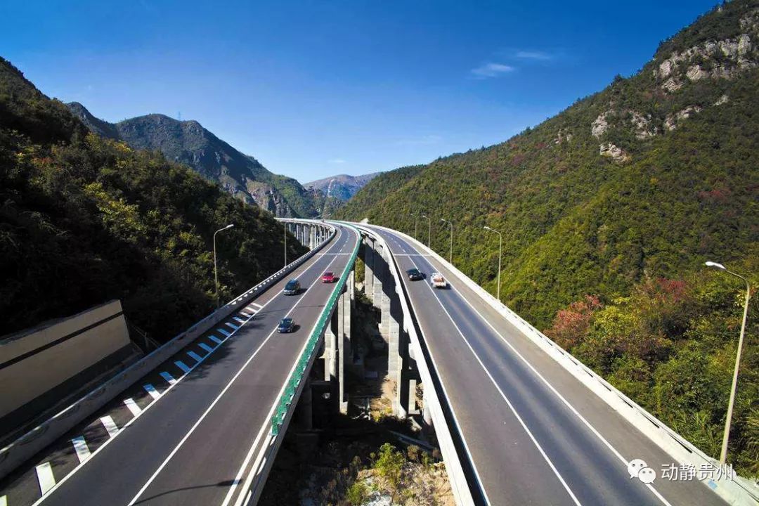 尼格高速公路最新动态与小巷独特小店的故事