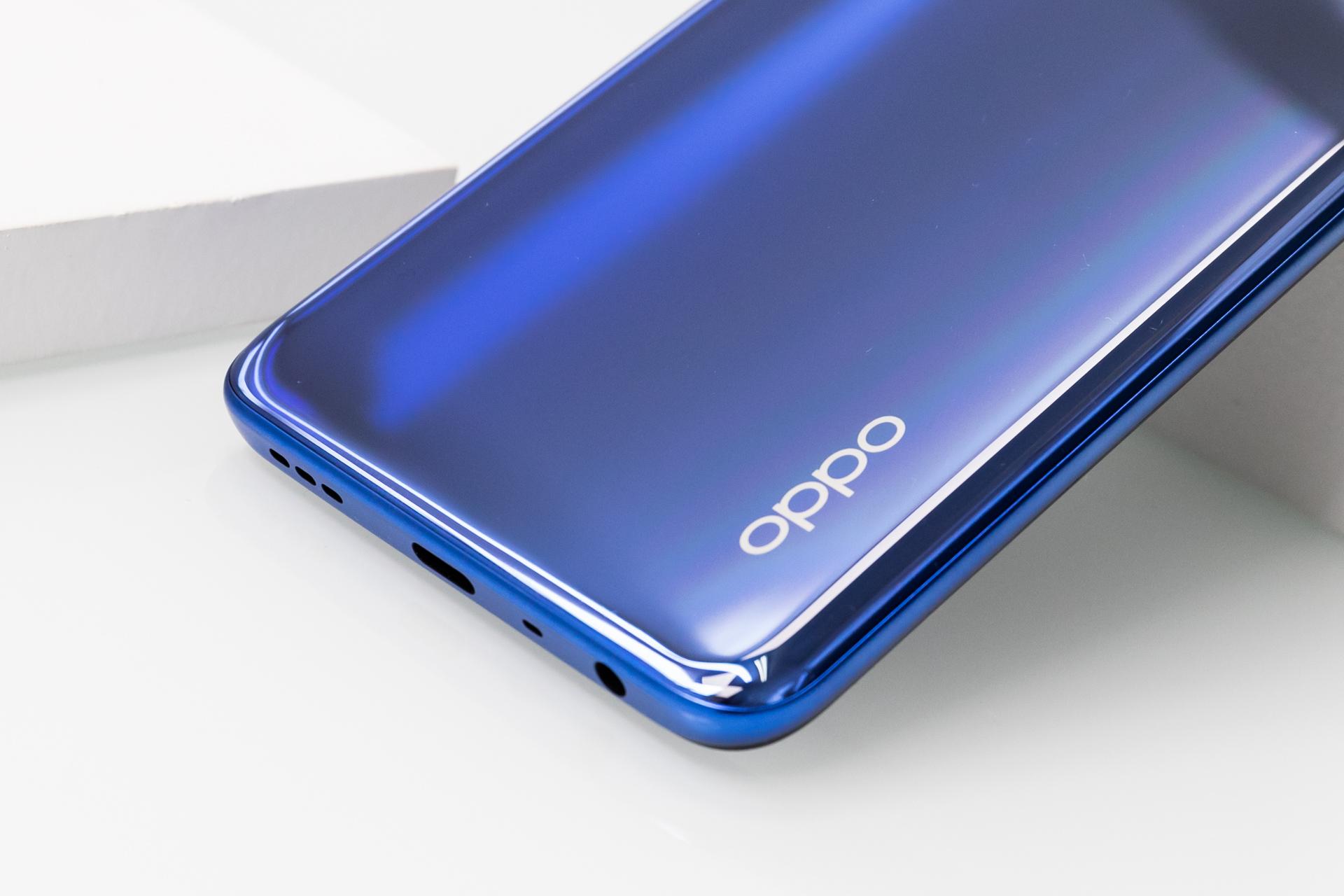 科技与时尚融合，OPPO最新款手机——OPPO最新科技与时尚完美结合手机亮相